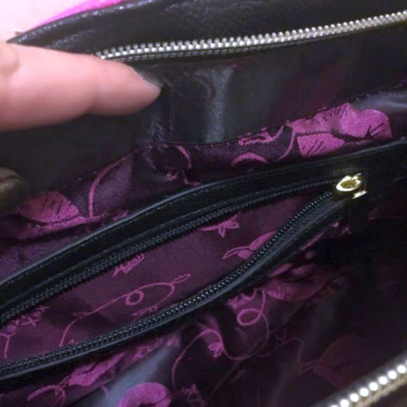 XOX Betsey Johnson Quilted Purse - Picture 4 of 4